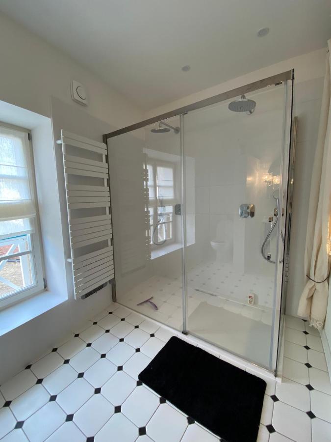 Duplex De Charme A Lessyアパートメント エクステリア 写真